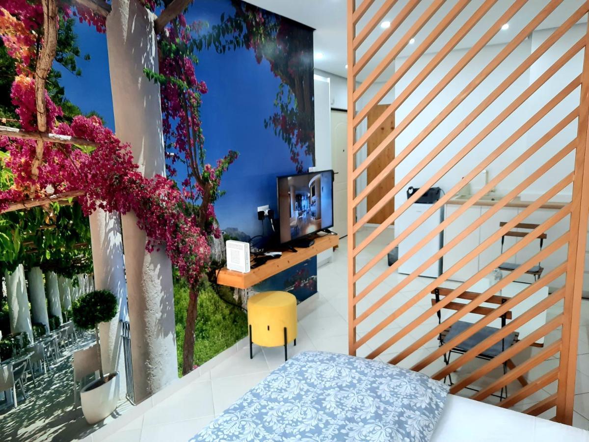 Saranda Promenade Apts Eksteriør bilde